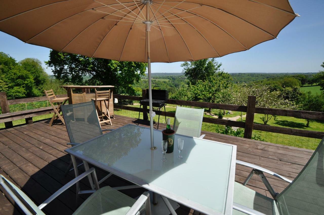 Vue De La Vallee Apartment Senven-Léhart Exteriér fotografie